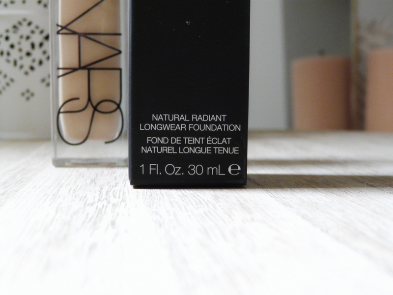 Natural Radiant Longwear Fundation - Nars