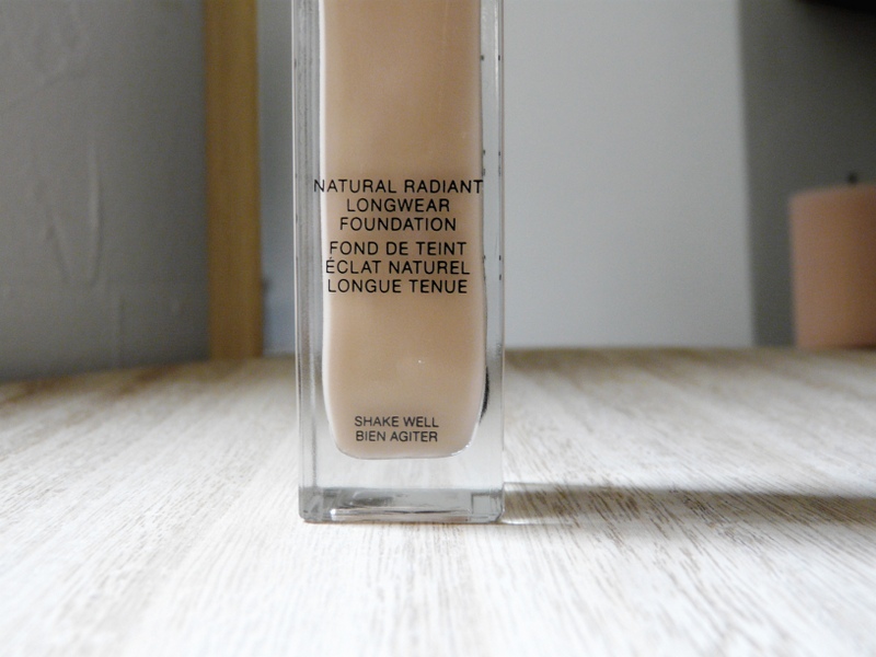 Natural Radiant Longwear Fundation - Nars