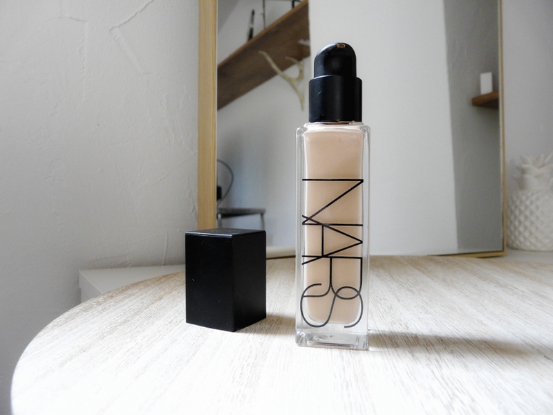 Natural Radiant Longwear Fundation - Nars